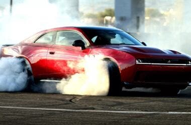 Dodge Charger Sixpack
