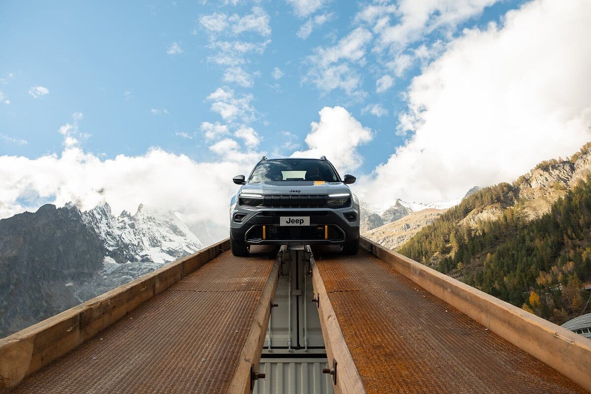 Jeep® Avenger 4xe The North Face Edition