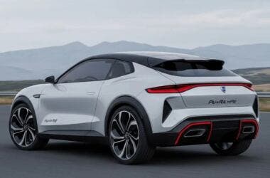 Lancia Pura HPE Crossover render