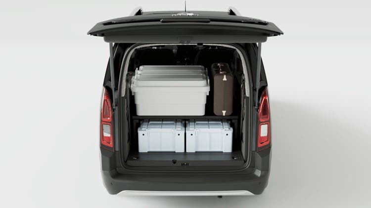 NEW Doblò MAXI 5 BLACK EDITION
