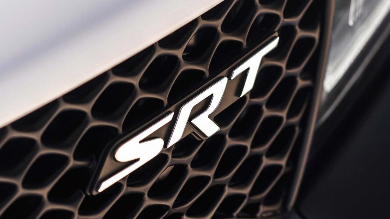 Stellantis SRT badge