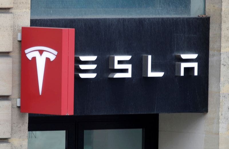 tesla store