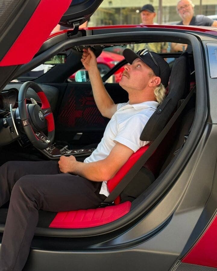 Alfa Romeo 33 Stradale Bottas