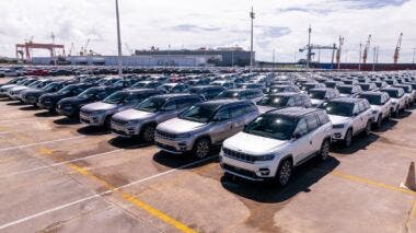 Stellantis begins exporting the Jeep Commander to the Middle East