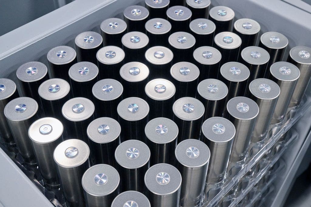 bmw AESC batteries