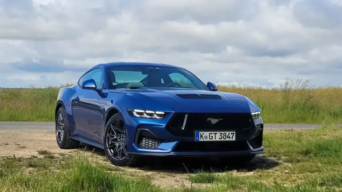 Ford Mustang 2025