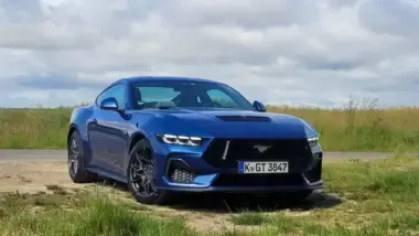 Ford Mustang 2025