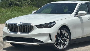 BMW i5