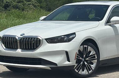 BMW i5