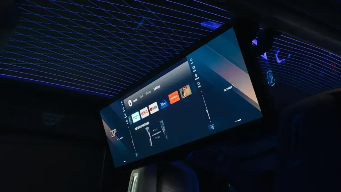 bmw 7 series screen roof