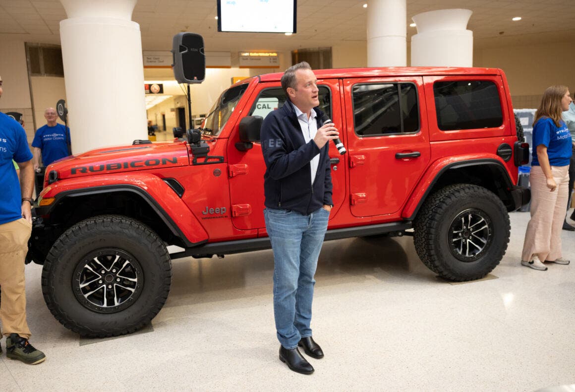 More than 300 Jeep® brand employees in Stellantis' Motor Citiz
