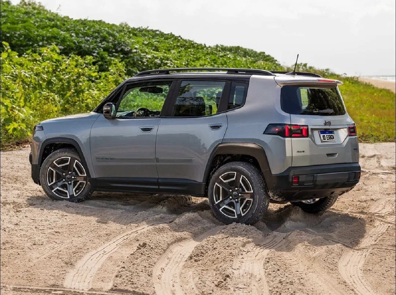 New Jeep Renegade restyling render