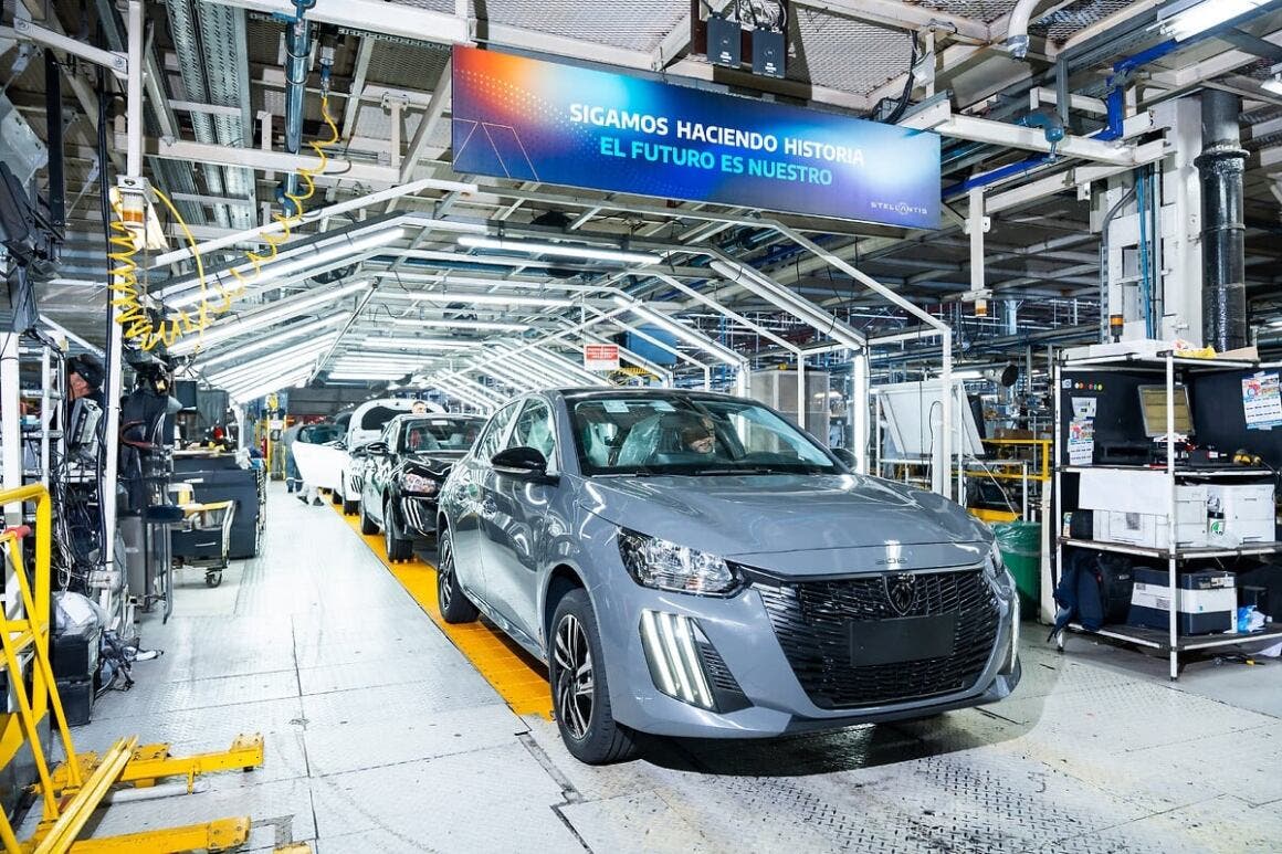 Stellantis begins production of hybrid vehicles at El Palomar