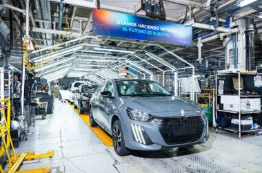 Stellantis begins production of hybrid vehicles at El Palomar