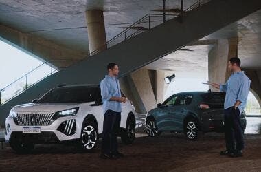 new Peugeot 208 and 2008 GT T200 Hybrid