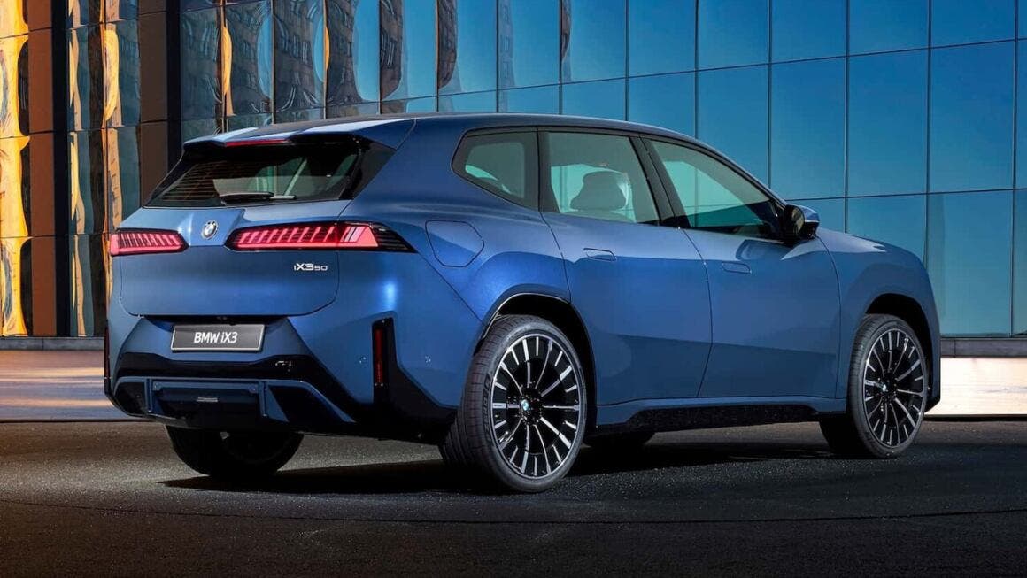 BMW iX3