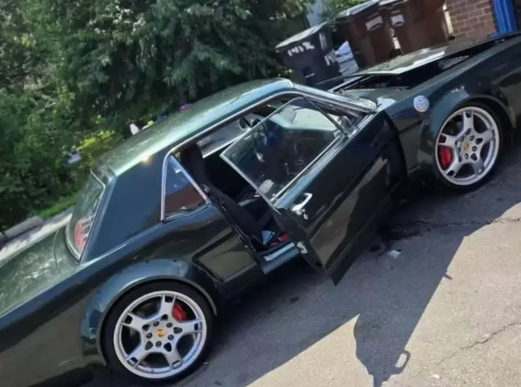 ford mustang 66 - mix porsche 911