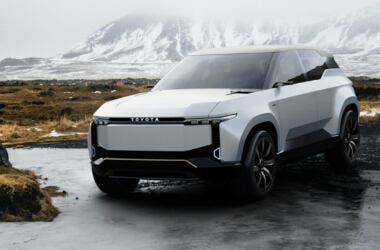 toyota land cruiser electric
