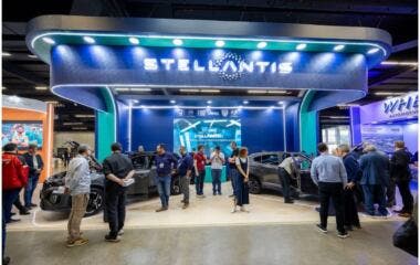 Stellantis supports the SAE Brazil 2025 Congress and exhibits the applications of Bio-Hybrid technology