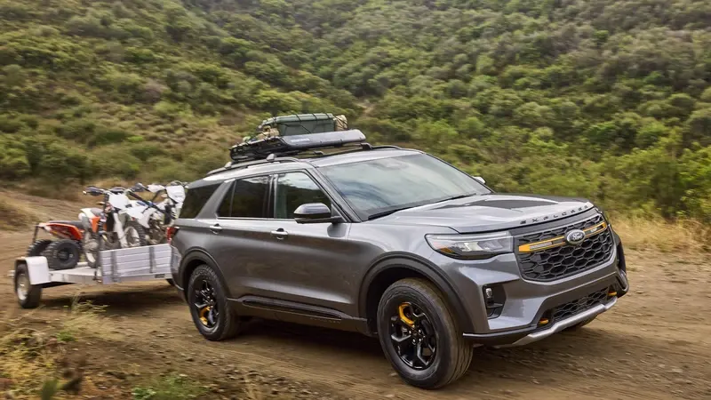 ford explorer trailer