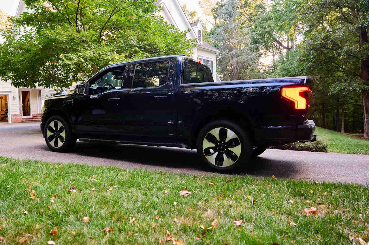 ford f 150 lightning