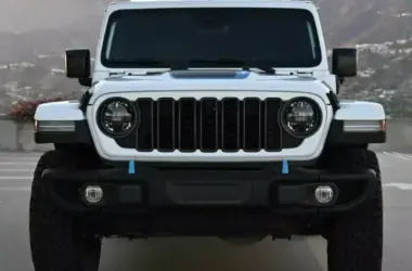 Jeep-Wrangler-Rubicon-X-4xe