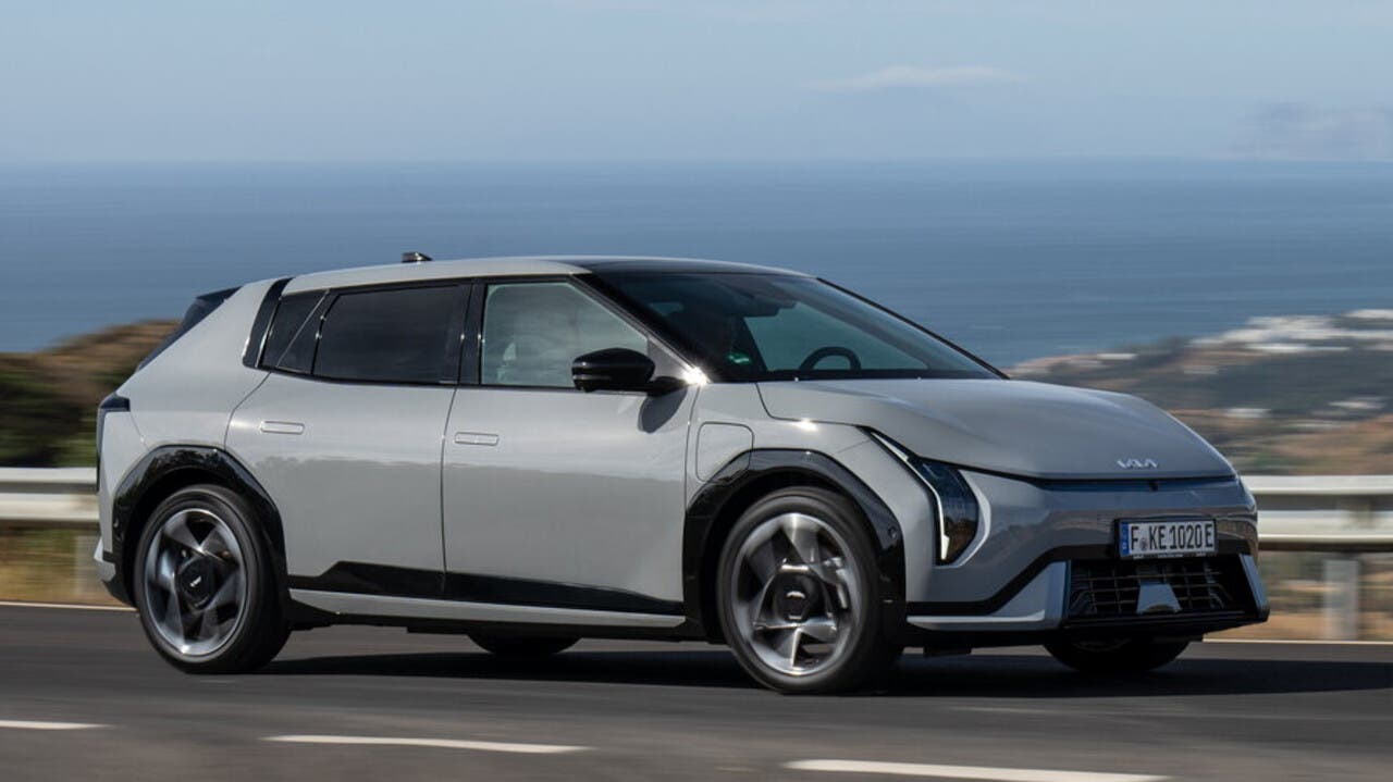 kia ev4 2025