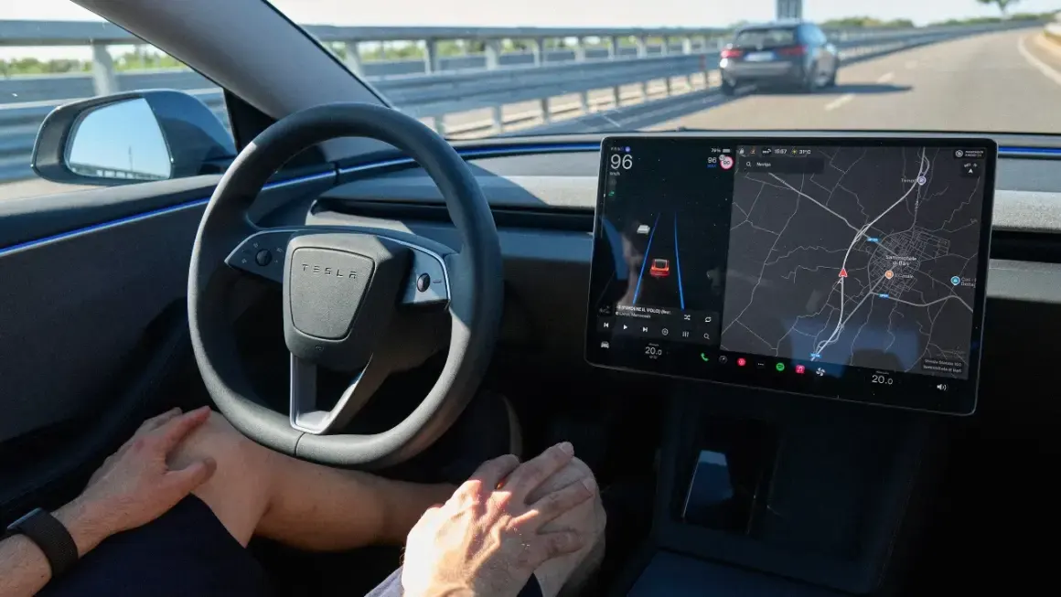 tesla full self-driving