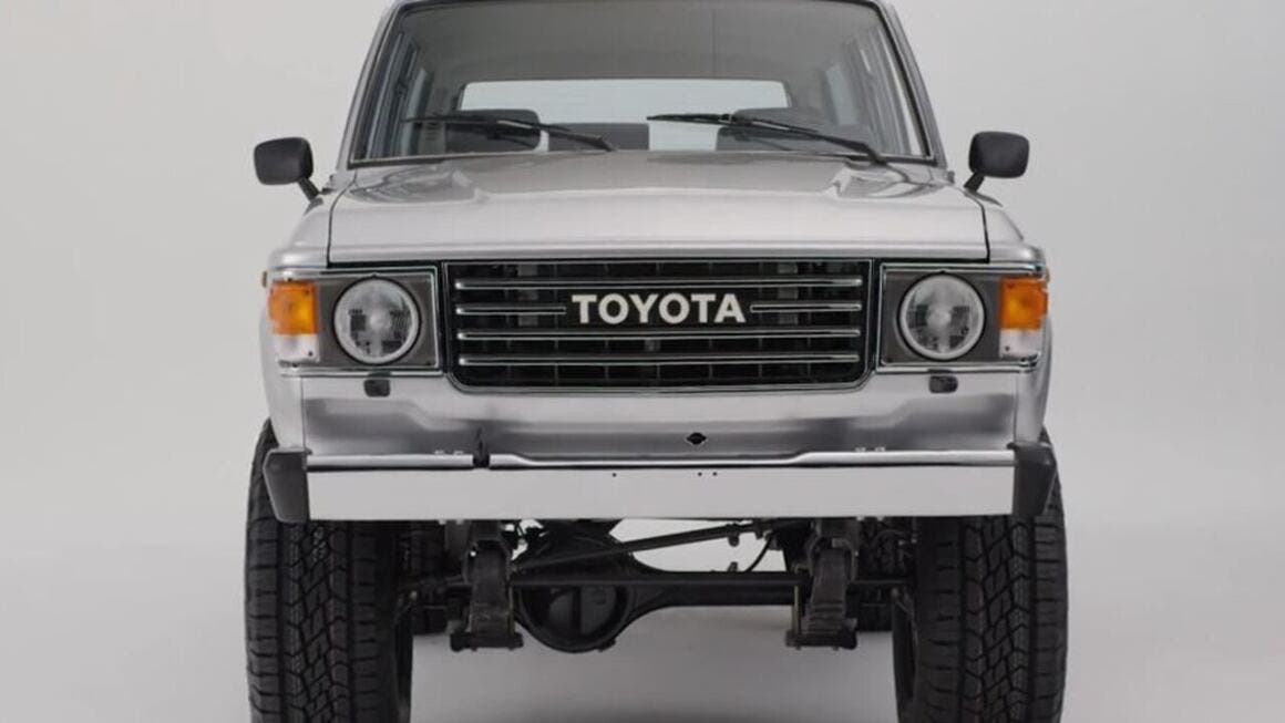 toyota Land Cruiser FJ60 restomod