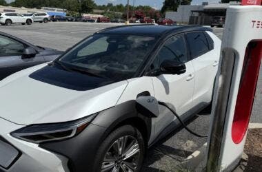 subaru solterra nacs charging