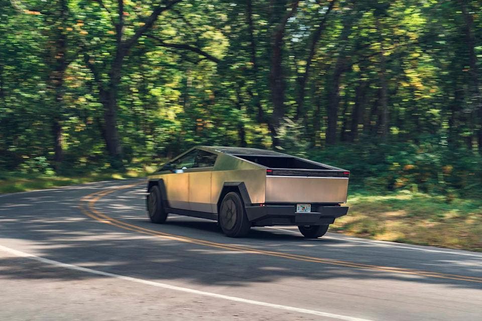 tesla cybertruck