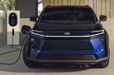 toyota bz nacs charging