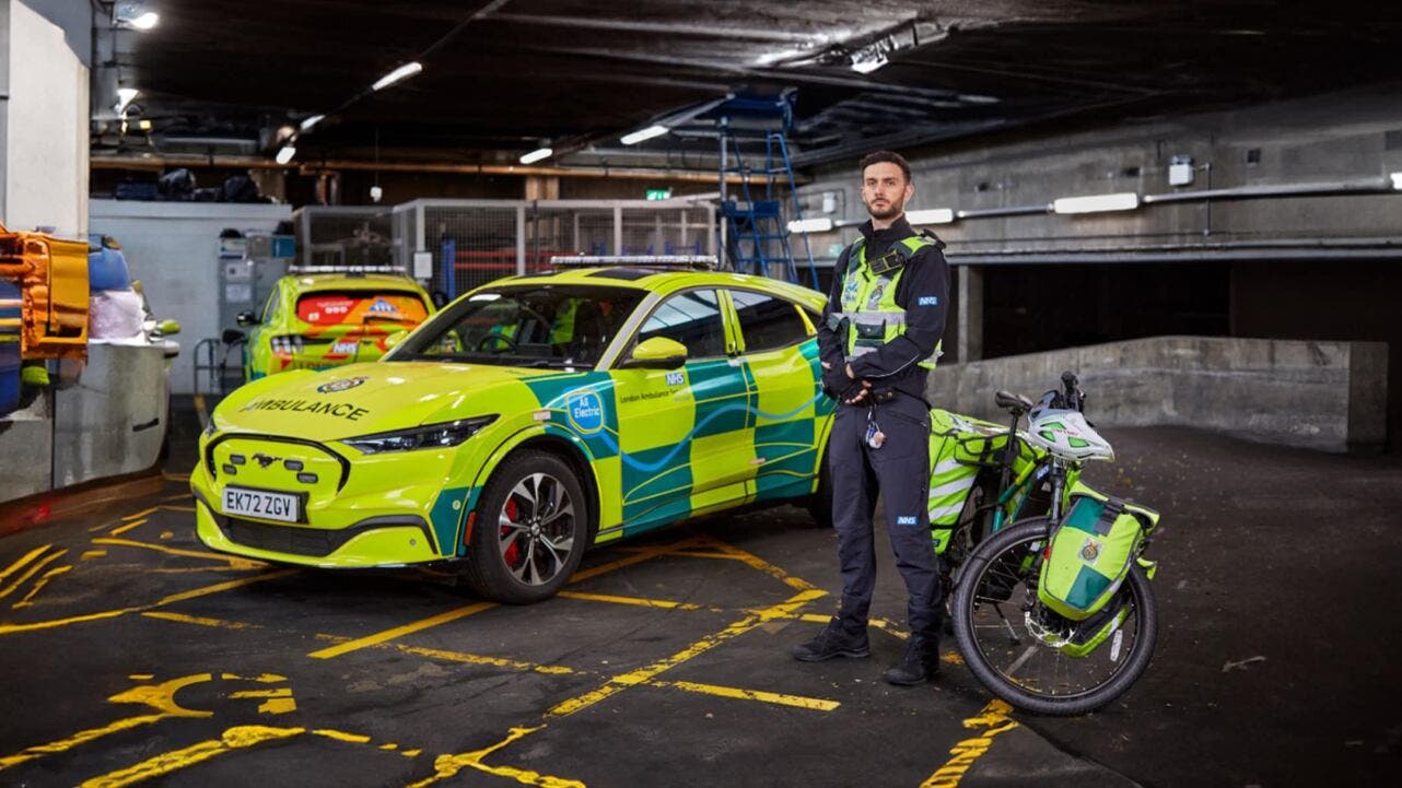 Ford Mustang Mach-E nhs