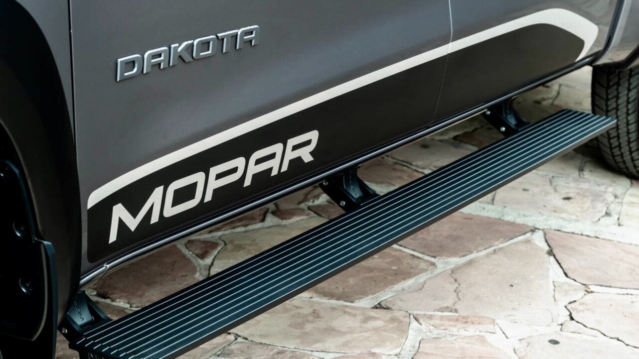 Ram Dakota Mopar