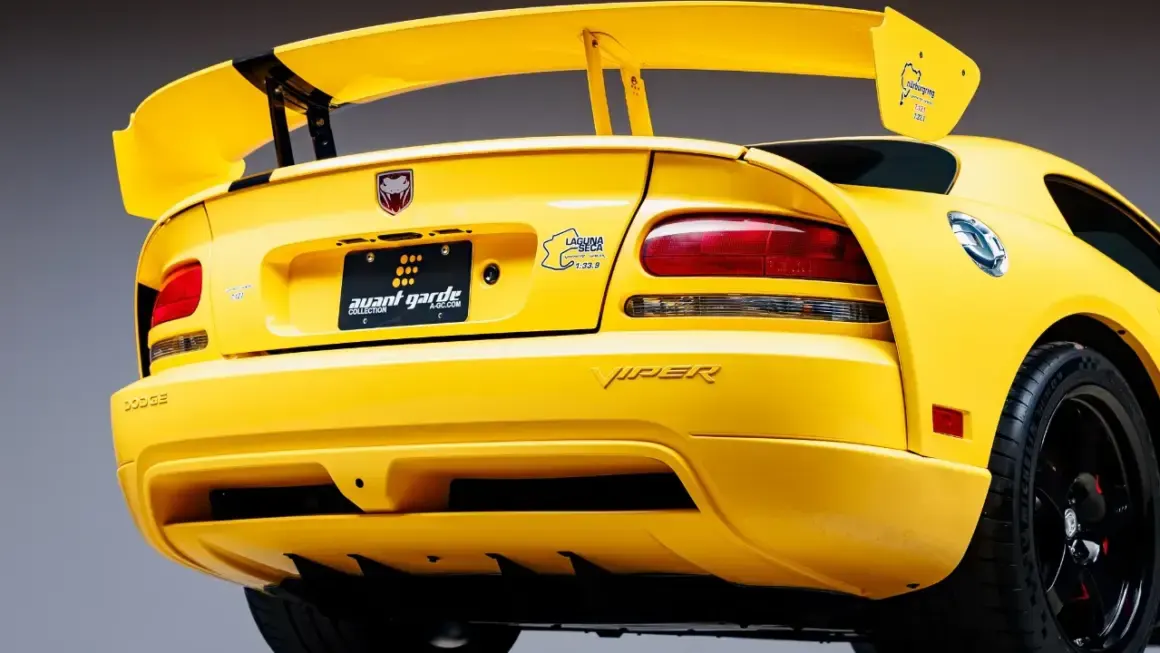 2009_dodge_viper-srt-10-acr