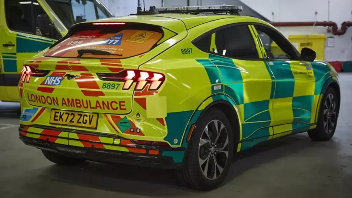 Ford Mustang Mach-E nhs