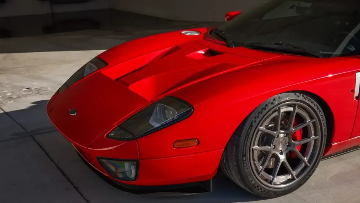 Paul Walker Ford GT