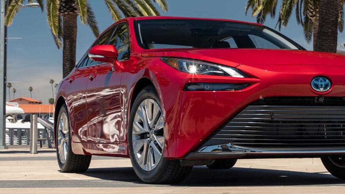 toyota mirai