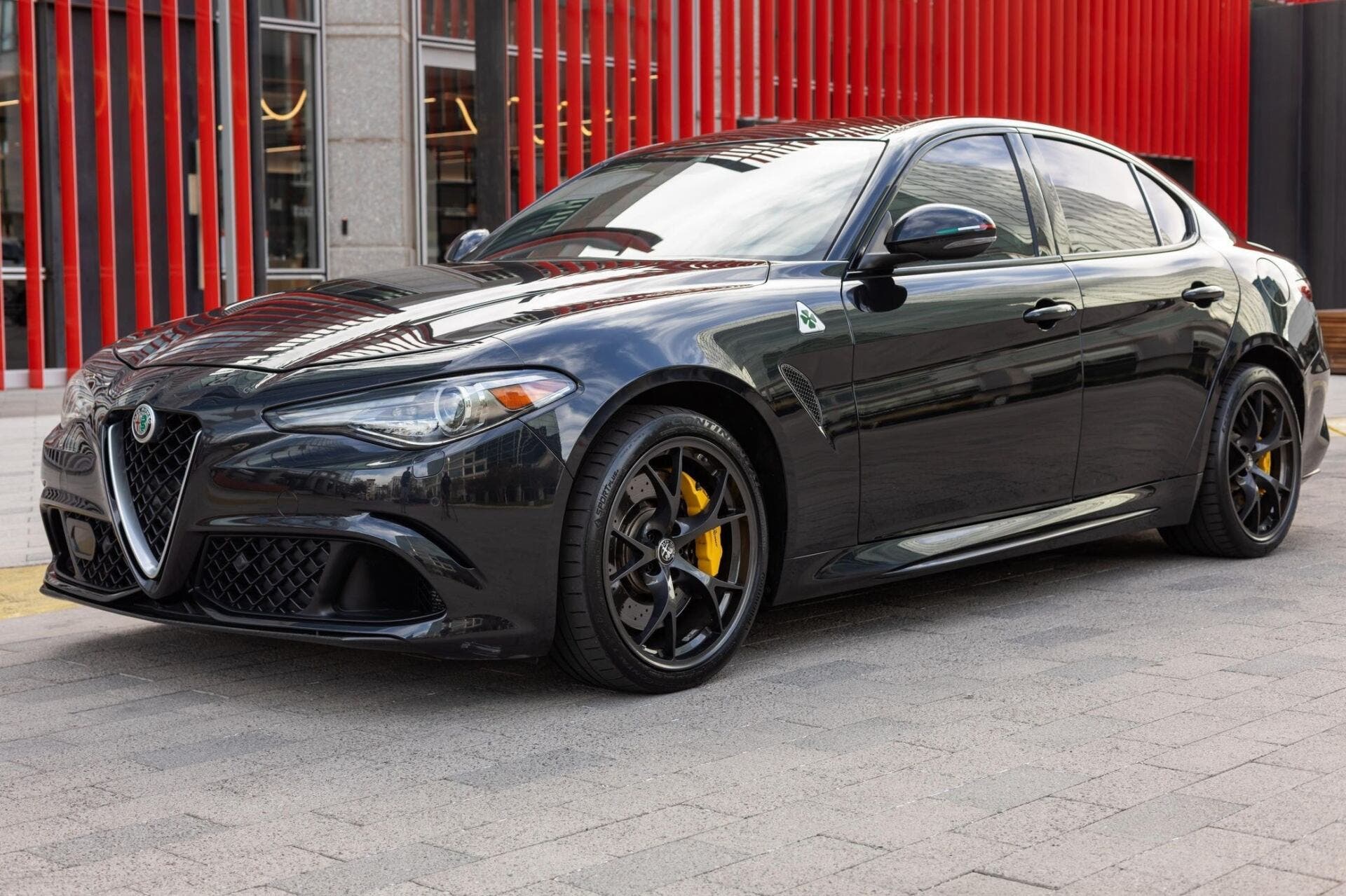Alfa Romeo Giulia Quadrifoglio US sell