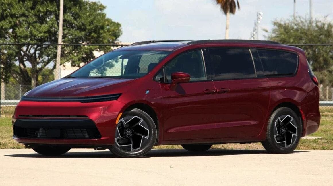 Chrysler Pacifica 2027 render