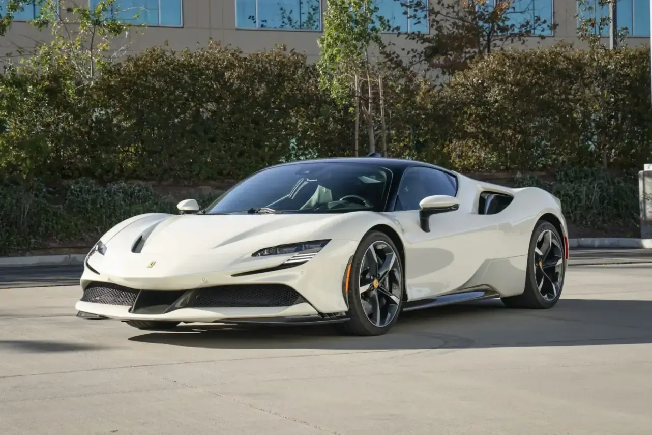 Ferrari SF90 Stradale