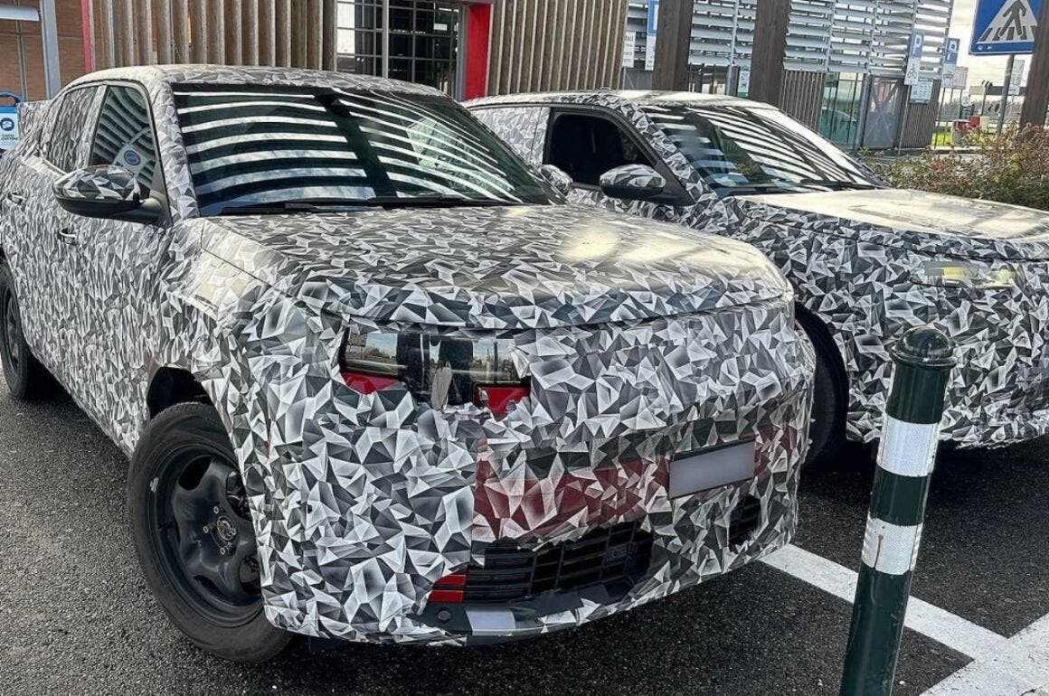 Fiat Fastback spy 2025
