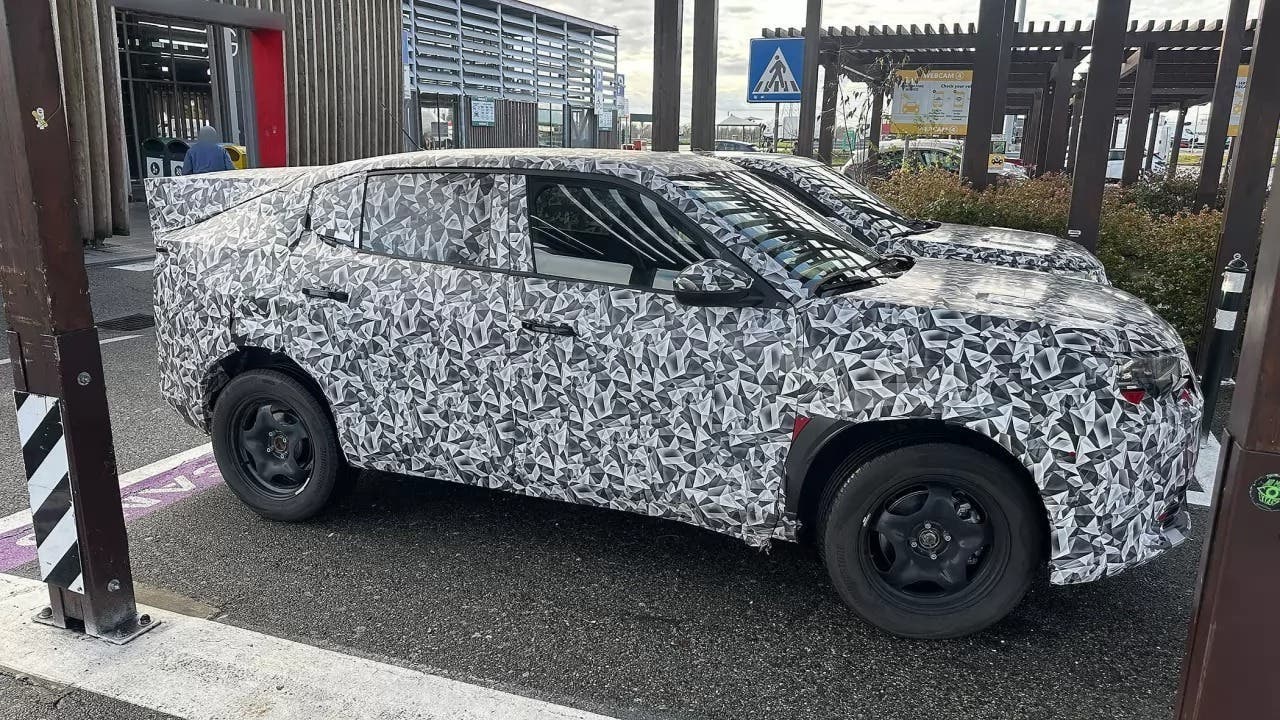 Fiat Fastback spy 2025