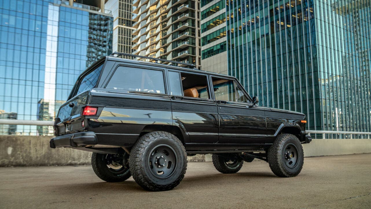 Jeep Wagoneer vigilante 4x4