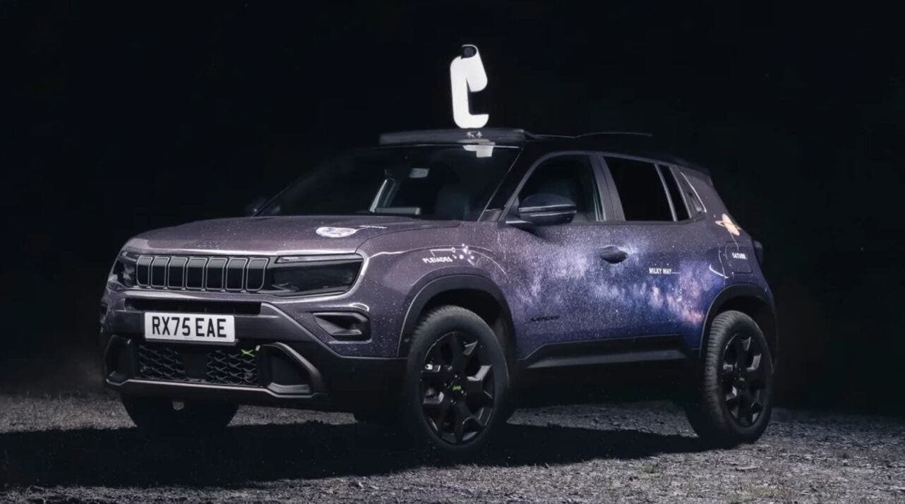 jeep Avenger Stargazer 