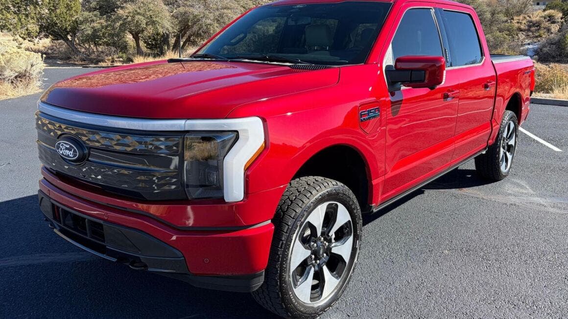 Ford F-150 Lightning Platinum