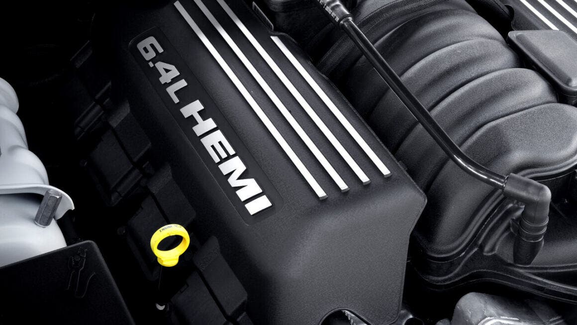 stellantis hemi v8