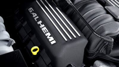 stellantis hemi v8