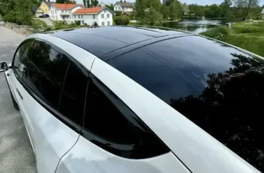 tesla roof starlink