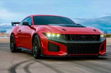 2026 Ford Mustang Dark Horse SC